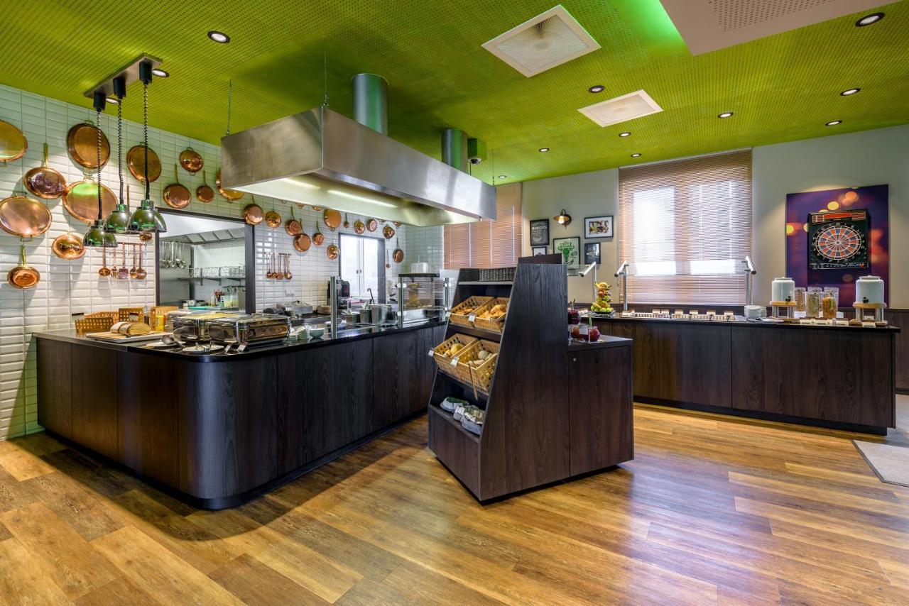 Ibis Styles Tuebingen Hotel Bagian luar foto