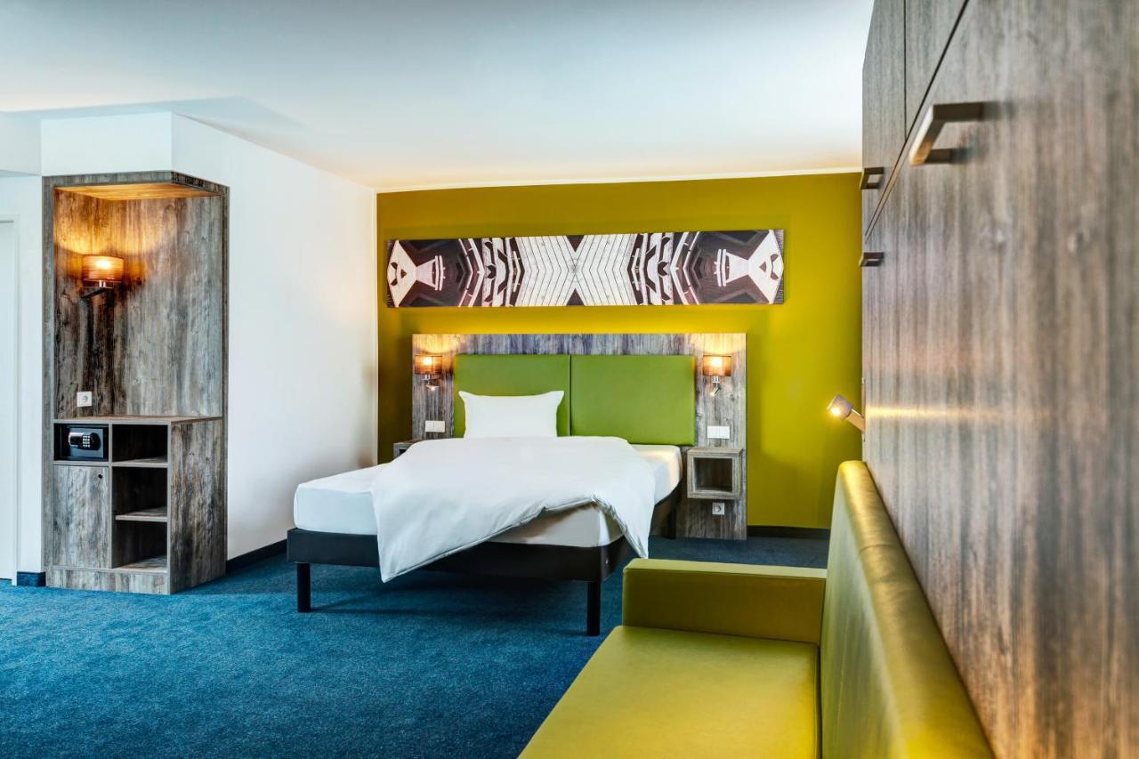Ibis Styles Tuebingen Hotel Bagian luar foto